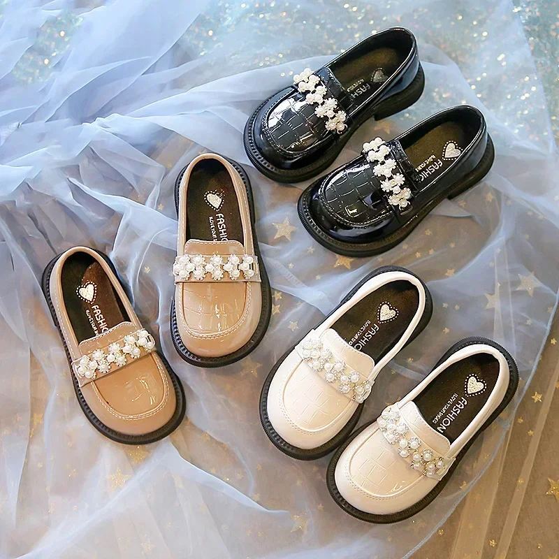 Scarpe in pelle PU per bambini Primavera Autunno Moda Ragazze Perle Casual Principessa Appartamenti Mocassini morbidi Studenti scolastici Bambini