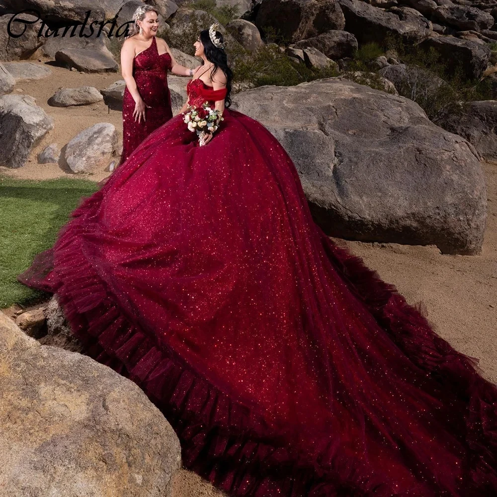 Vestido De baile De encaje con apliques De cuentas Rojas, quinceañera, hombros descubiertos, corsé escalonado, 15 Años