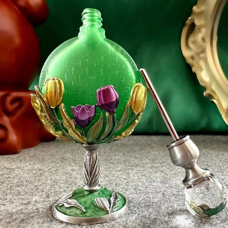 Premium Portable Perfume Bottle Refillable Glass Essential Oil Dispenser Enamel Decorative Box Floral