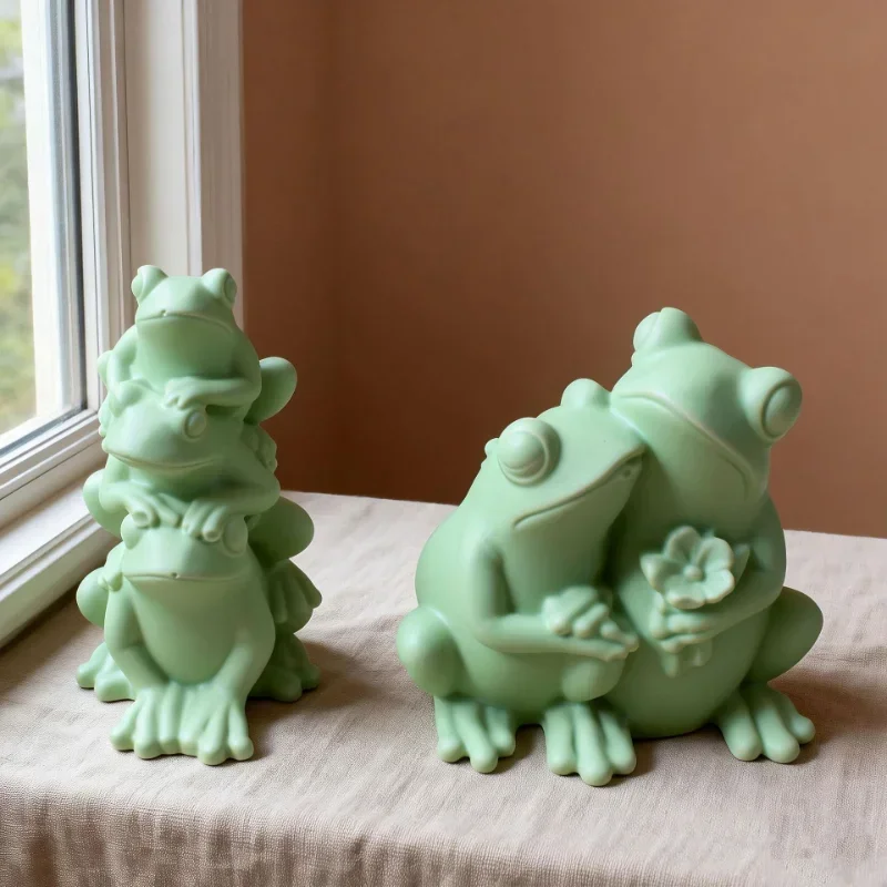 Últimos modelos 2026: Molde de silicona de resina para velas de ranas en pareja, epoxi DIY, adornos de yeso de tres ranas apiladas, novedad transfronteriza