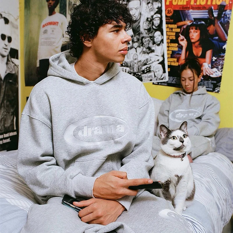 Street style American hip hop hooded pullovers for men and women with the same new sweater ins style in autumn and winter.