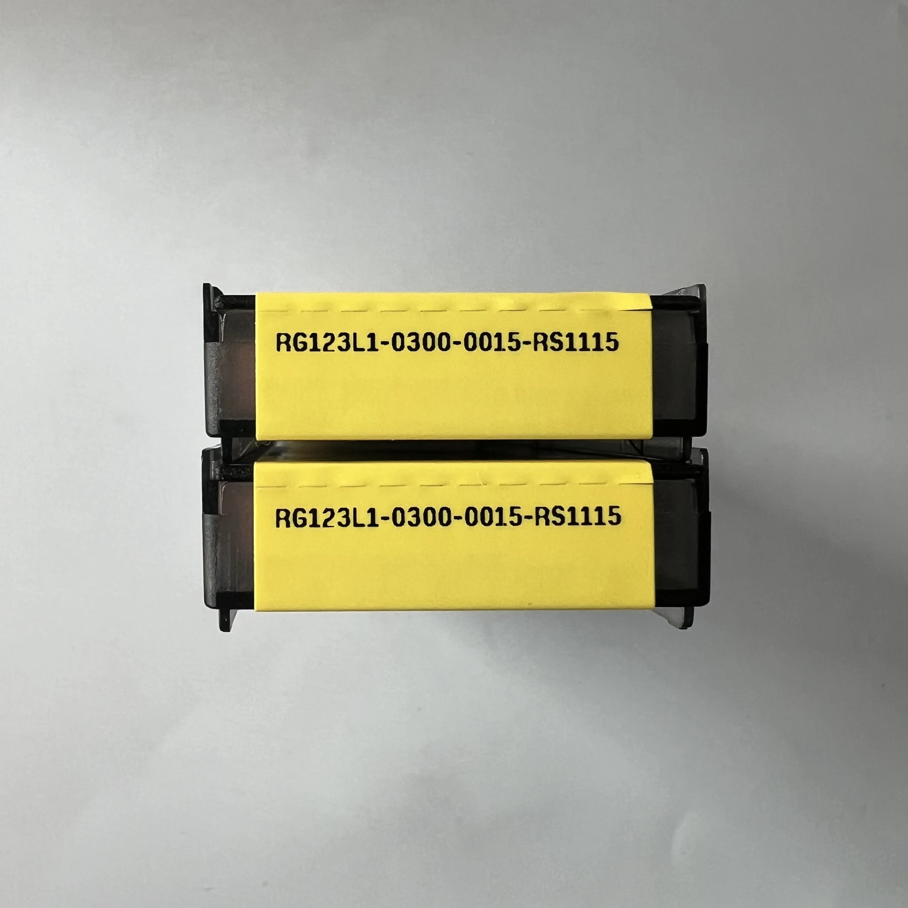 

10pcs/box RG123L1-0300-0015-RS 1115/RG123L1-0400-0004-GS 1115/RG123L1-0400-0020-RS 1115