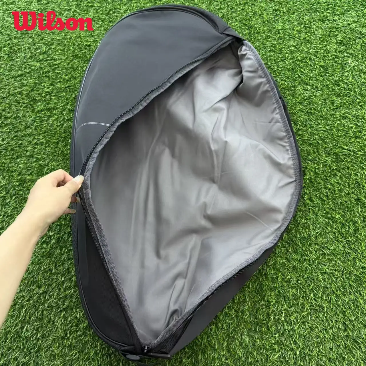 Wilson RF Racquet Cover Black Tennis Racket Cover for Men and Women Single Tennis Racket Bag Single Shoulder Tennis Bag