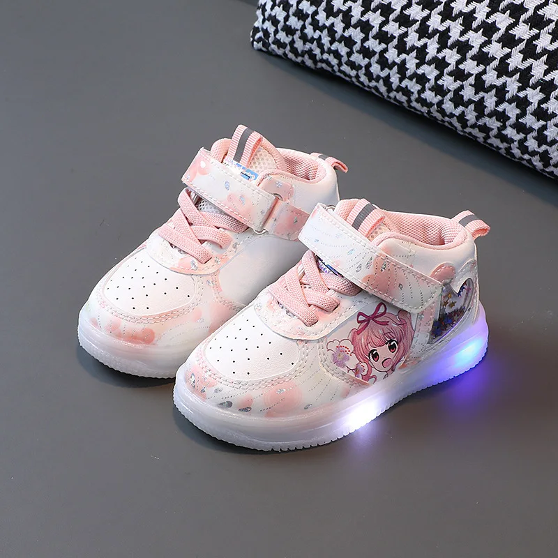 Girls Glowing Casual Shoes Spring Fashion Breathable Kids Luminous Shoes Girls LED Sneakers Children Light Running Shoes