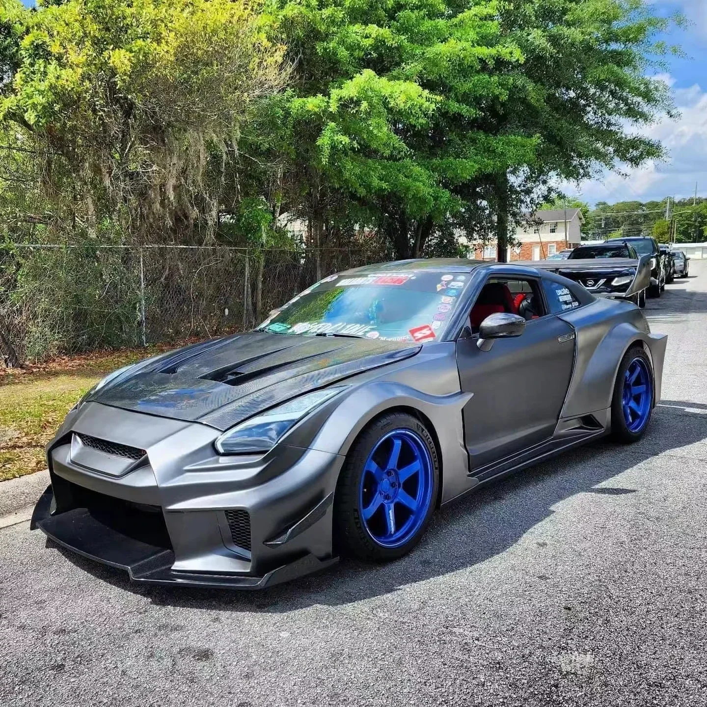 For Nissan GTR R35 LV3 Style  Body Kit Front Bumper Rear Bumper Side Skirts Hood