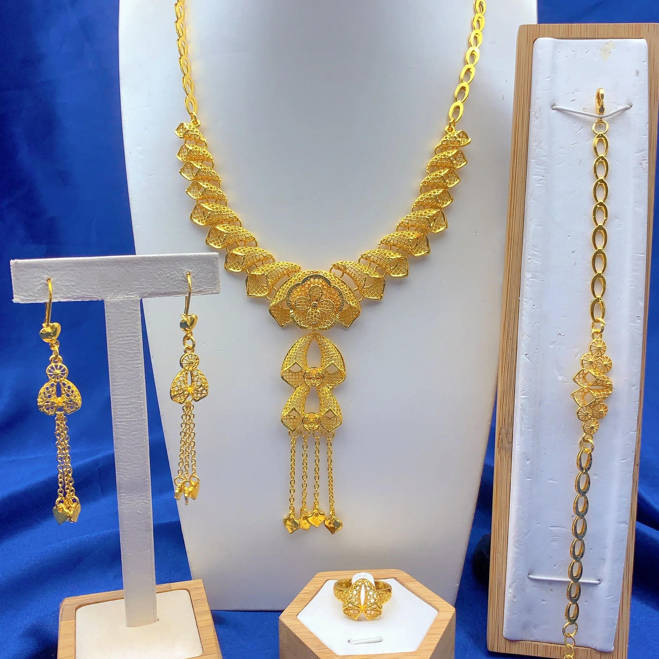 

Ethiopian 24K Gold Color Bridal Jewelry Set For Women Dubai Nigerian Long Tassel Necklace Bracelet Earring Ring Sets Party Gift