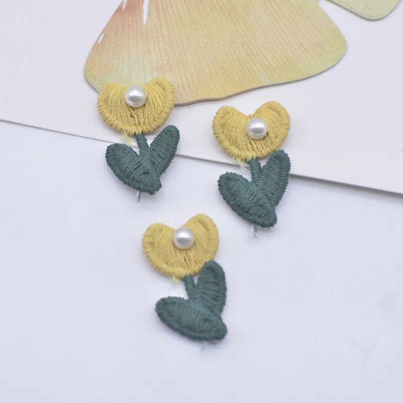 Flor De Tricô Bordada Tulipa, DIY Baby Headwear Clips, Acessórios De Decoração, Roupas De Chapéu, Patches De Costura De Casamento, 14x24mm, 20Pcs