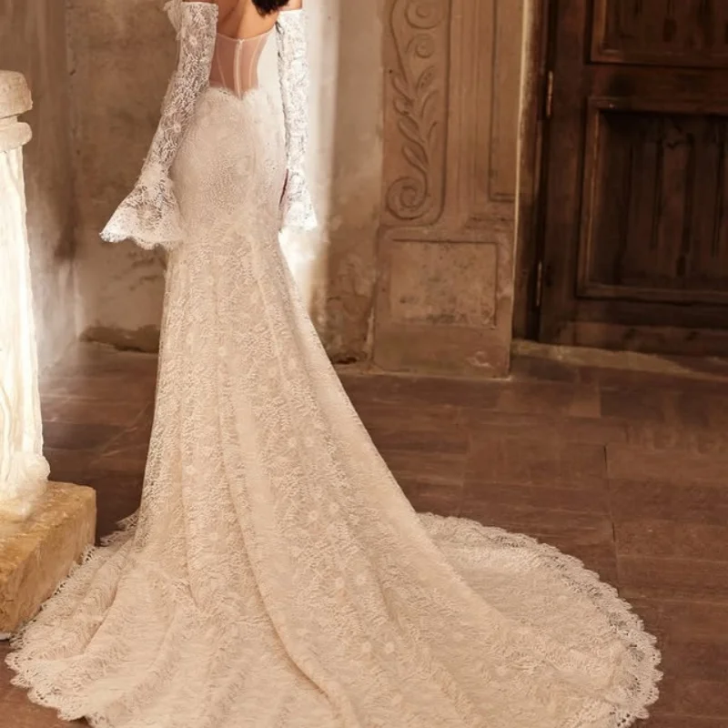Ivory White Appliques Wedding Dresses 3D Flower decal off-shoulder fishtail Gowns Made wedding dress Bridal Gown
