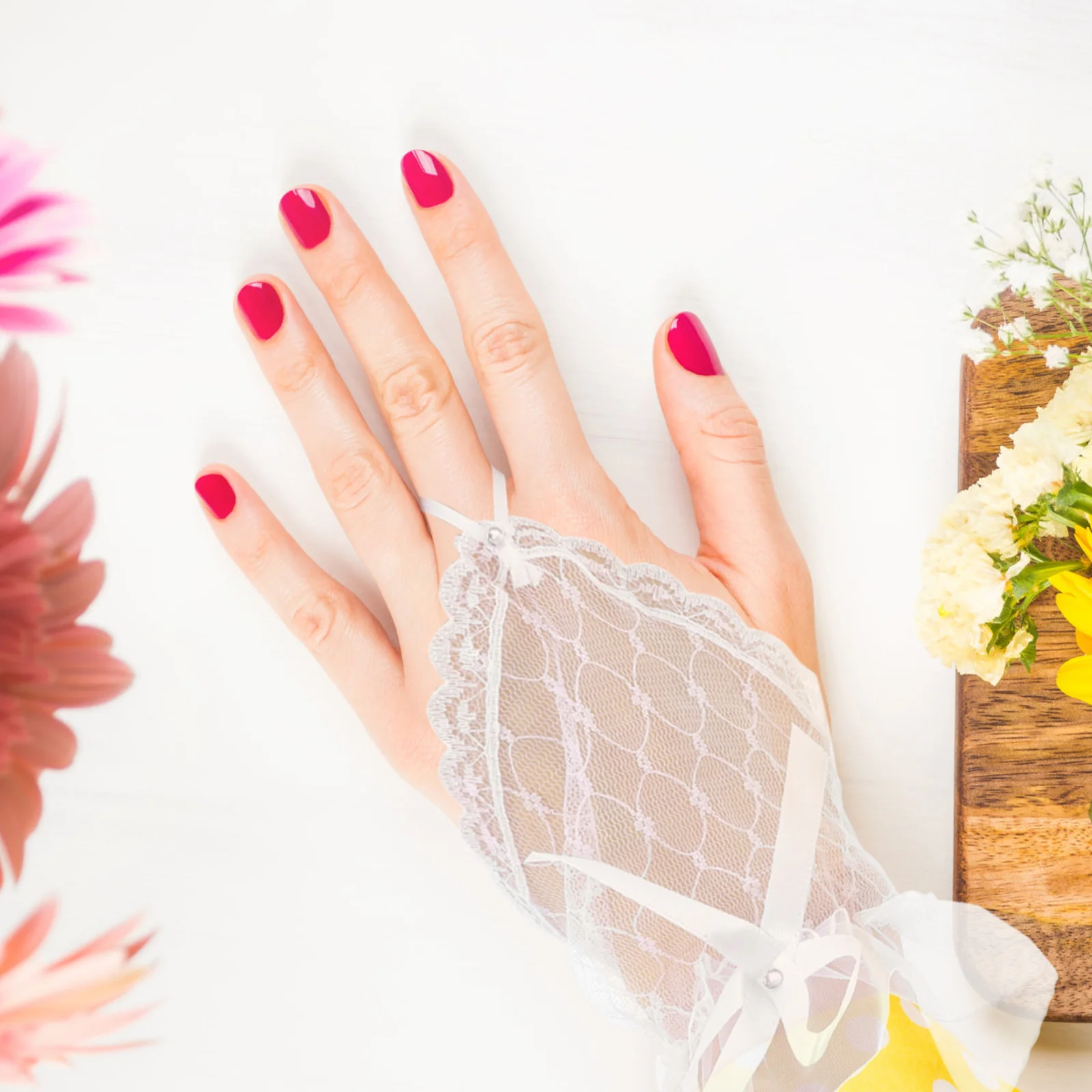 Guantes de encaje sin dedos para mujer, guantes blancos de malla transparente con lazo y diamantes de imitación, guantes de novia para boda, accesorios para fiesta de té para damas de honor