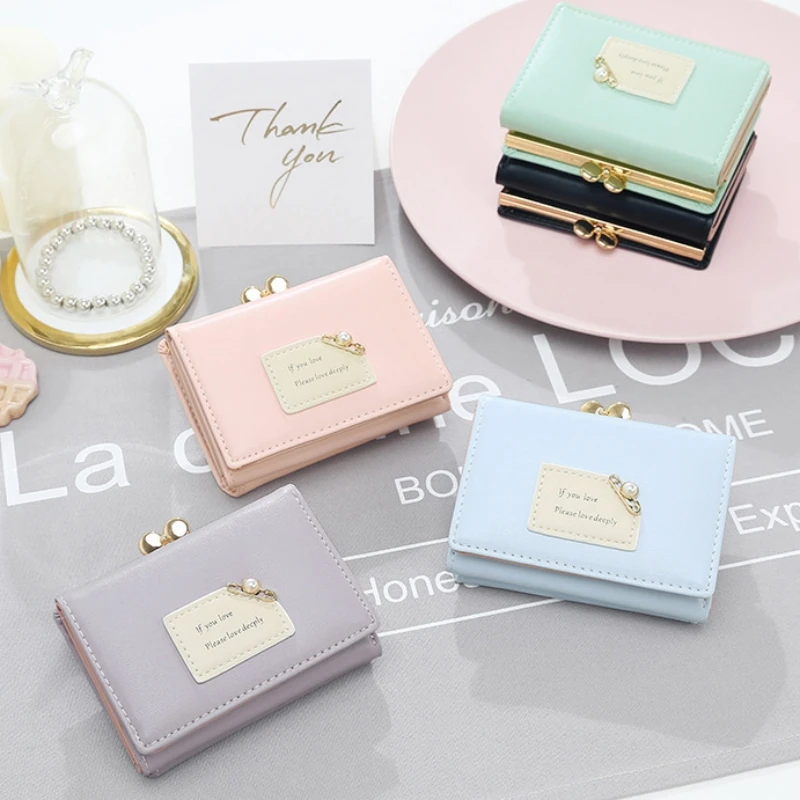 Pearl Women Wallets Female Short Design Fashion Three Fold Purse PU Leather Simple Cute Student Clutch Card Holder Coin Purse