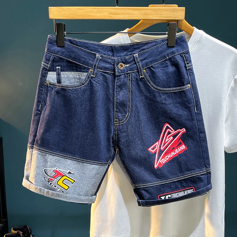 TC3029 الصيف شارع العليا تمتد الدنيم السراويل البالية ثقوب مطبوعة الذكور المد سليم التصحيح الراقية الاتجاه في السراويل