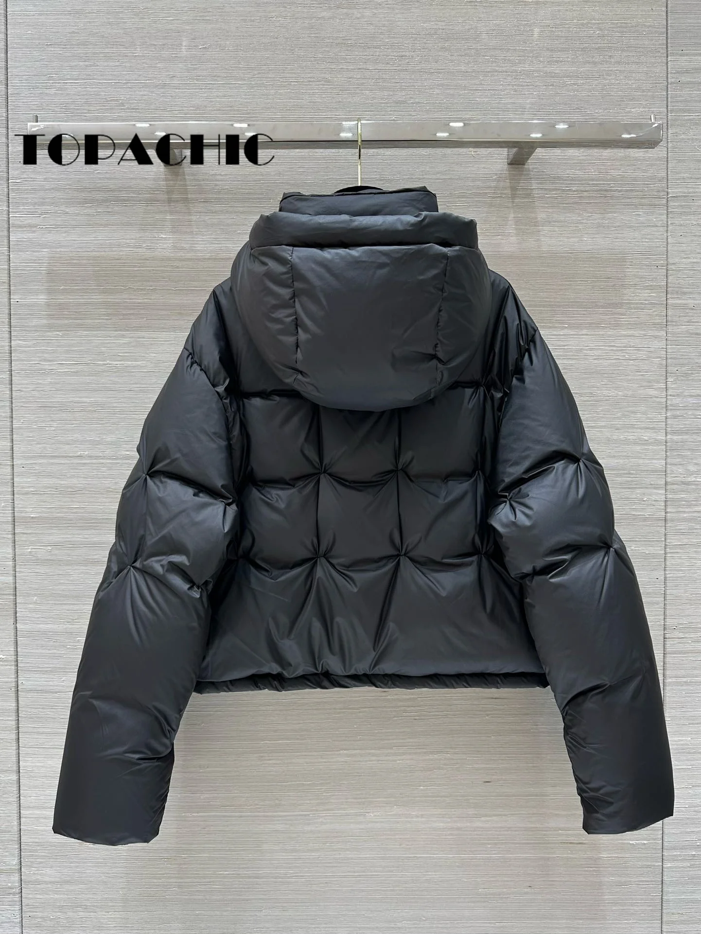 9.28 TOPACHIC Quilted Ruched Detachable Hat A Variety Of Wearing Ways Down Jacket Drawstring Hem Short Goose Down Coat Women