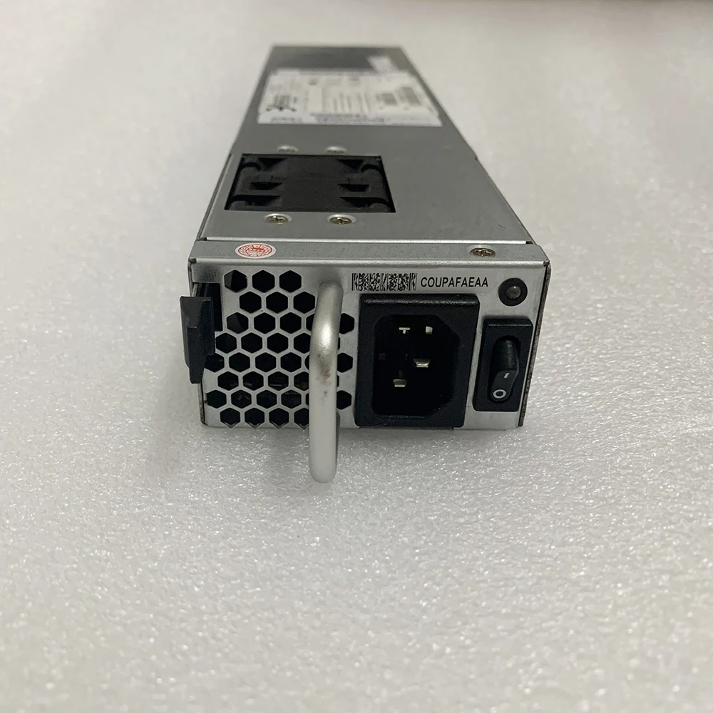 Alimentatore Juniper MX80 MX-5 YM-2651D YM-2651DAR 740-028288 PWR-MX80-AC-SA di qualità originale 501W