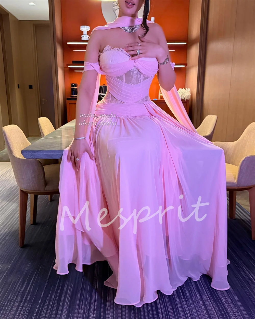 Customized Simple Chiffon Ruched Pattern Lace A-line Sweetheart Long Quinceanera Evening Dresses Matching