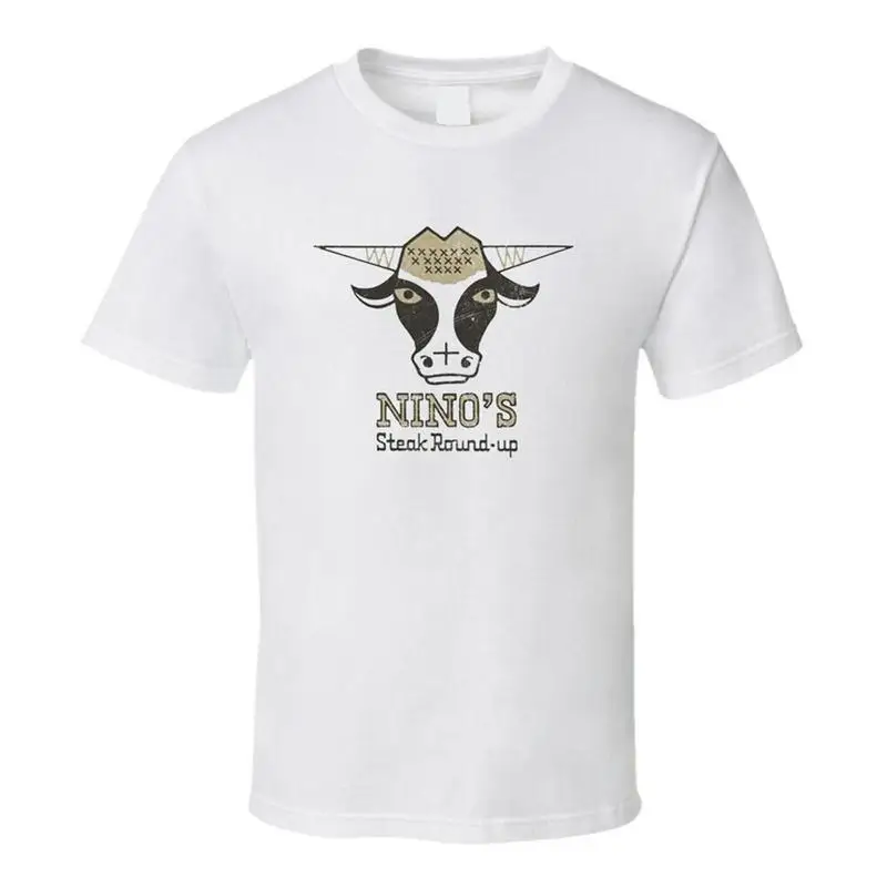 

Футболка Nino s Steak закругленная