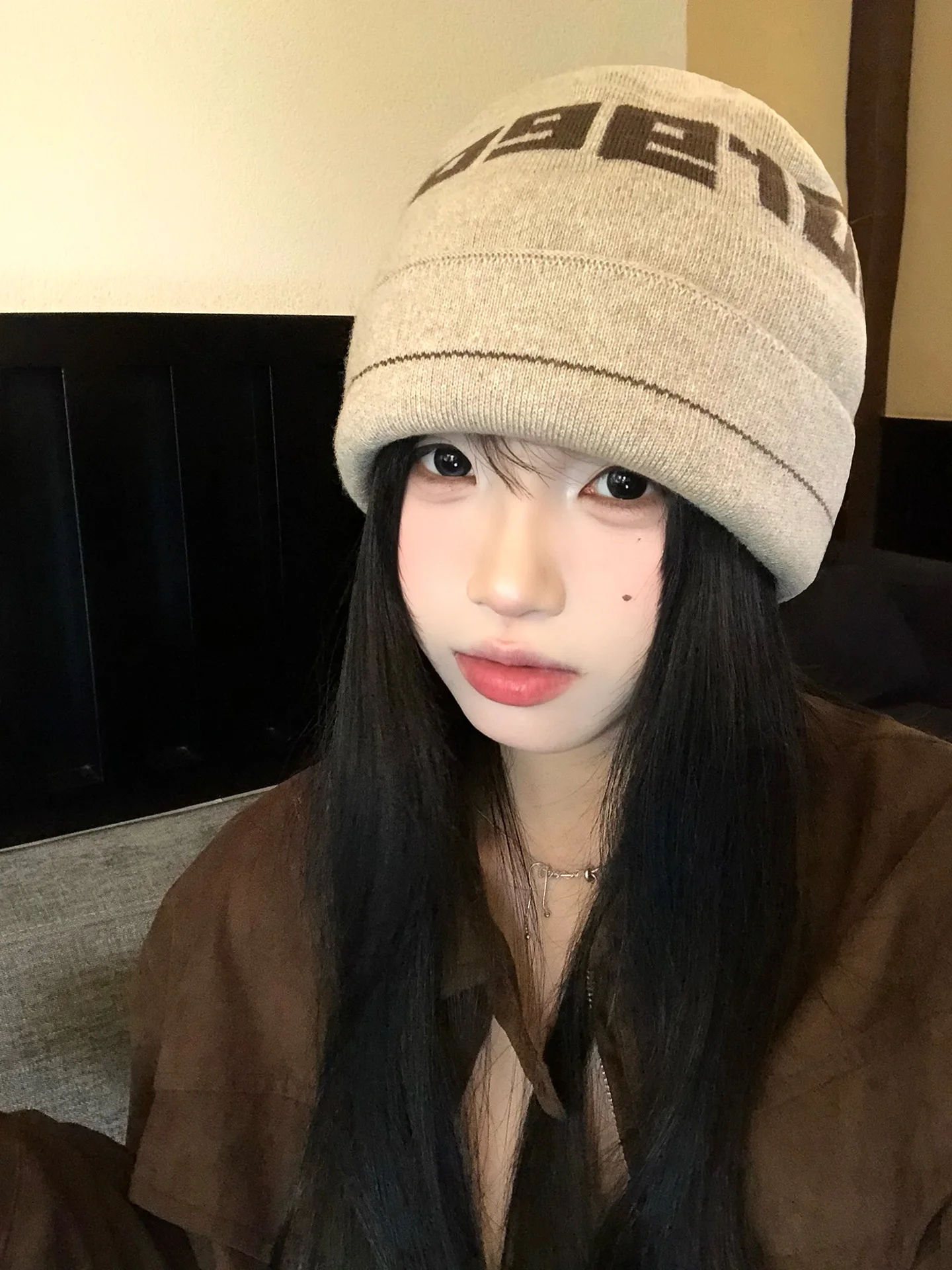 American Retro Letter Knitted Beanie Hat Women's Autumn Winter Mountain Climbing Travel Warm Large Circumference Small Face W...