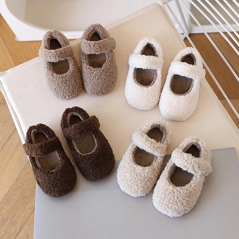 

Удобная хлопковая обувь, новая зимняя плюшевая обувь для девочек, модные хлопковые верхние детские тапочки, брендовая теплая детская обувь на плоской подошве