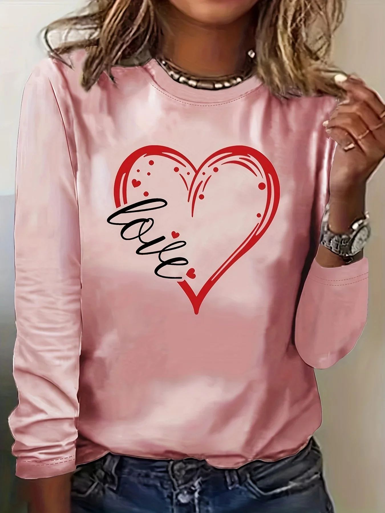 

Pop Love Neck T Shirt Casual Long Sleeve Top Female Tight White Long Sleeved High Neck Base Top, Spring And Autumn T-shirt For W