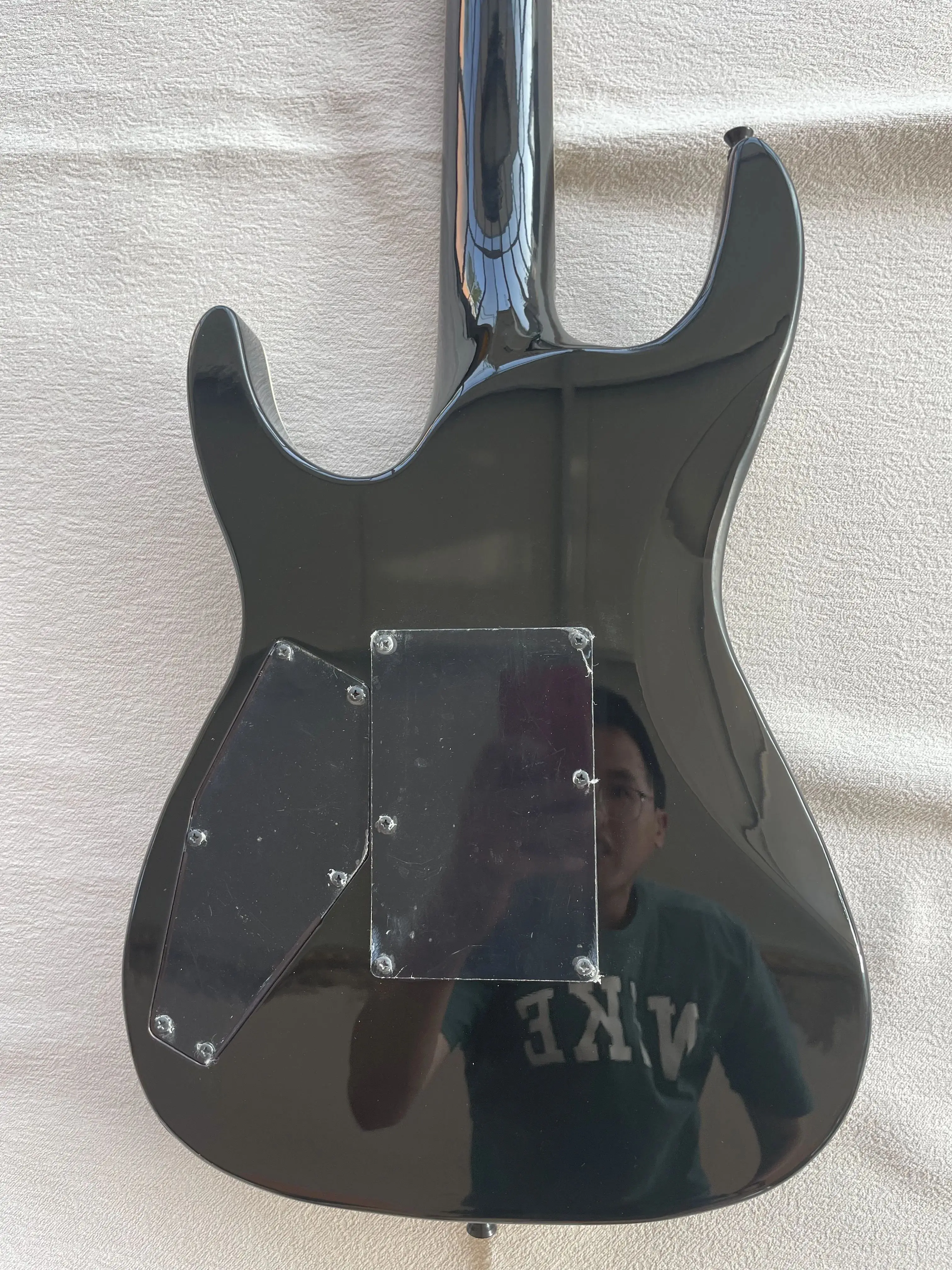 Custom Transparent Black Double Shake Guitar Water Ripple Veneer Rosewood Fingerboard