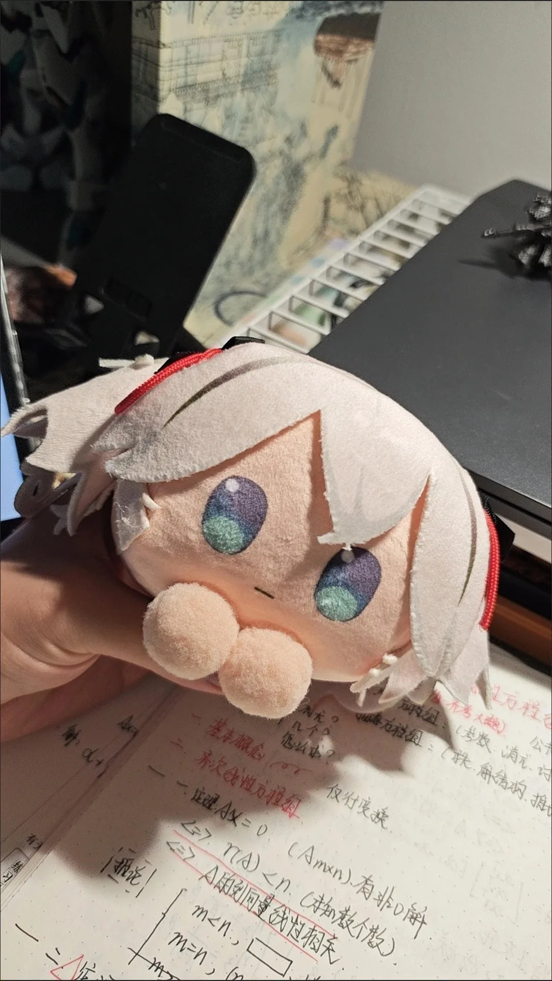 新しいアニメ「ミンチャオ」コスプレ隊ドール「春源」を友達にコレクション用にプレゼントします