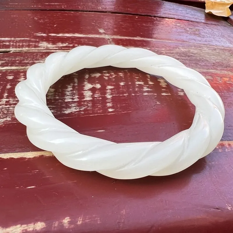 Hand-carved Jade Bracelet with Outer Cover Material, White Jade Twist Hollow Twisted Wire Bracelet Female