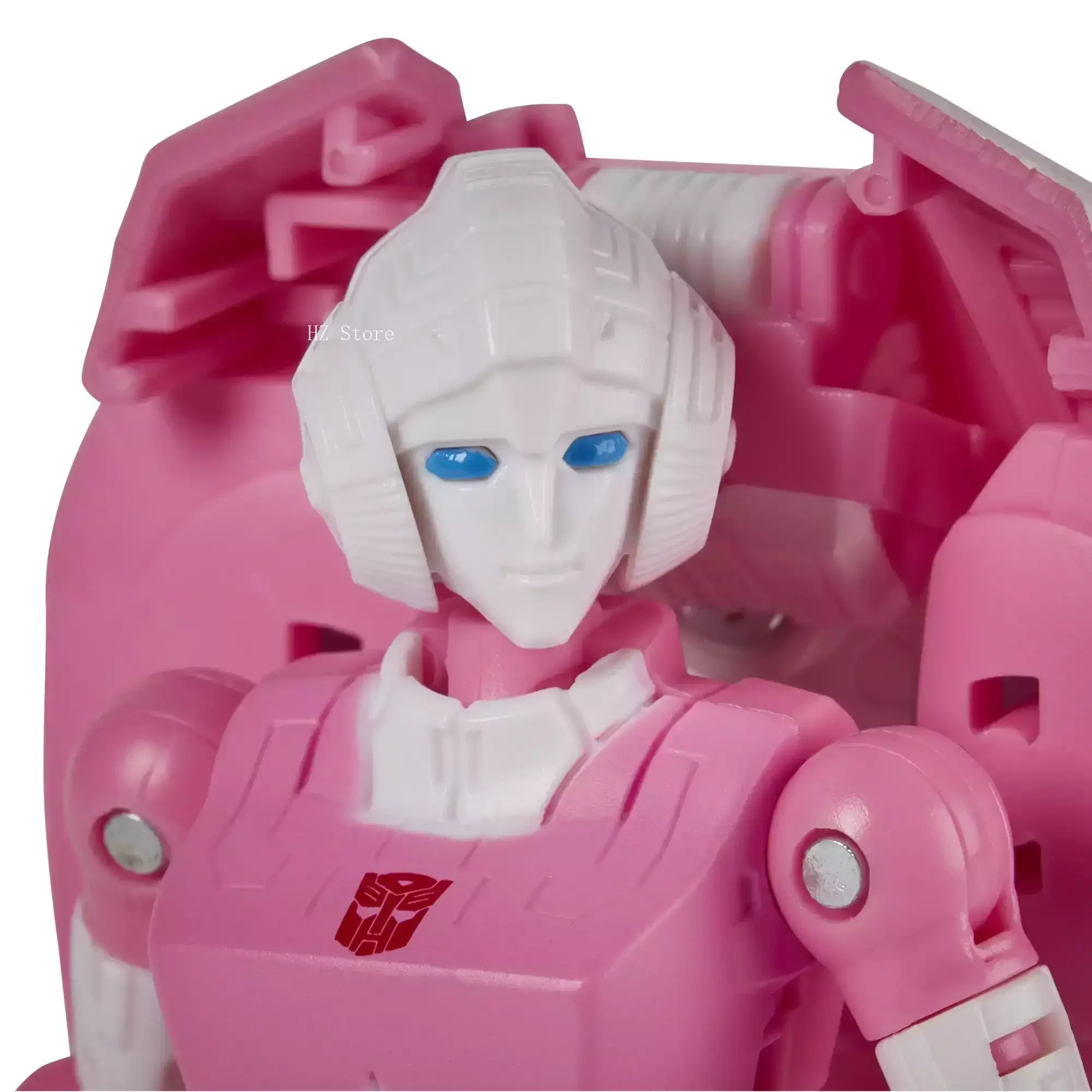 Hasbro Transformers Toys Generations War for Cybertron: Kingdom Deluxe WFC-K17 Arcee 5.5-inch Action Figure for Gift F0676