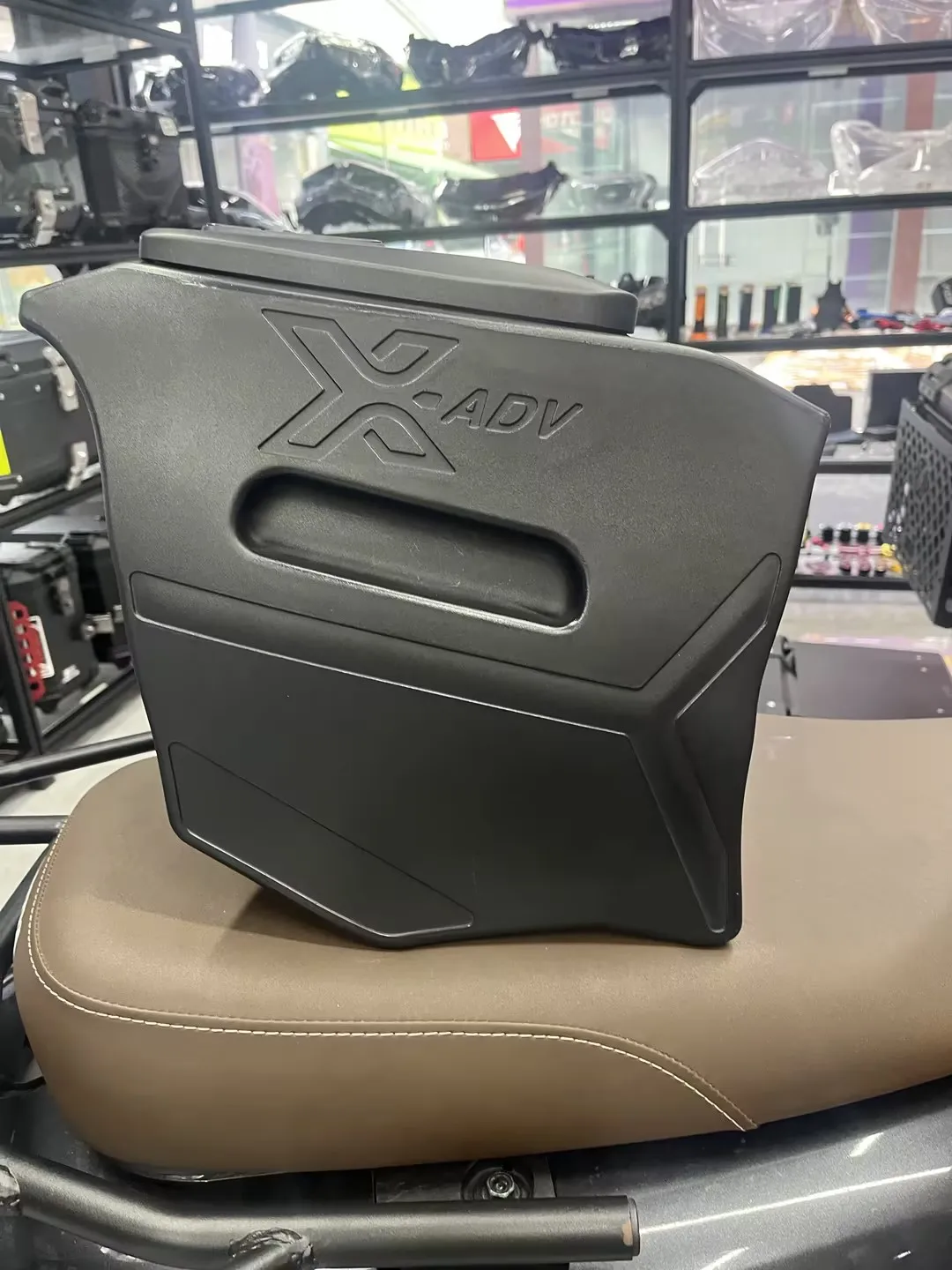 Suitable for Honda Motorcycle XADV750 Models From 2021 - 2025 for Modification of Fuel tank Bag and Bike Carrier Bag