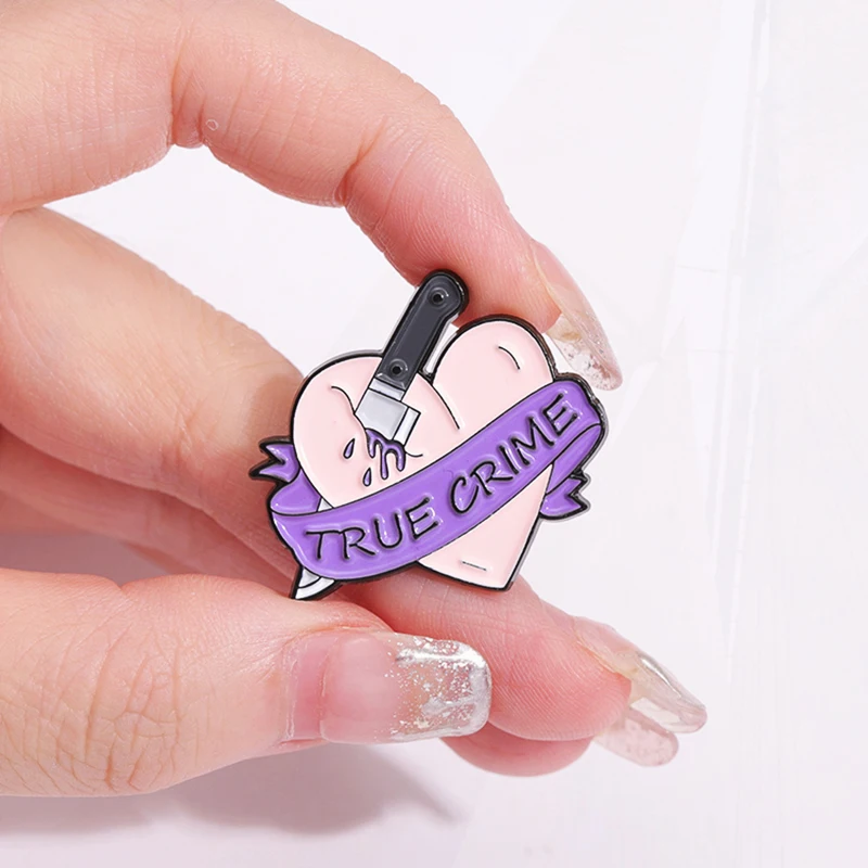 Esmalte Broche Presente Personalizado para Mulheres, Seu Bebê Mulheres Power Pins, Emblemas de Lapela, Punk Jóias, Amigos Matar a Comunhão