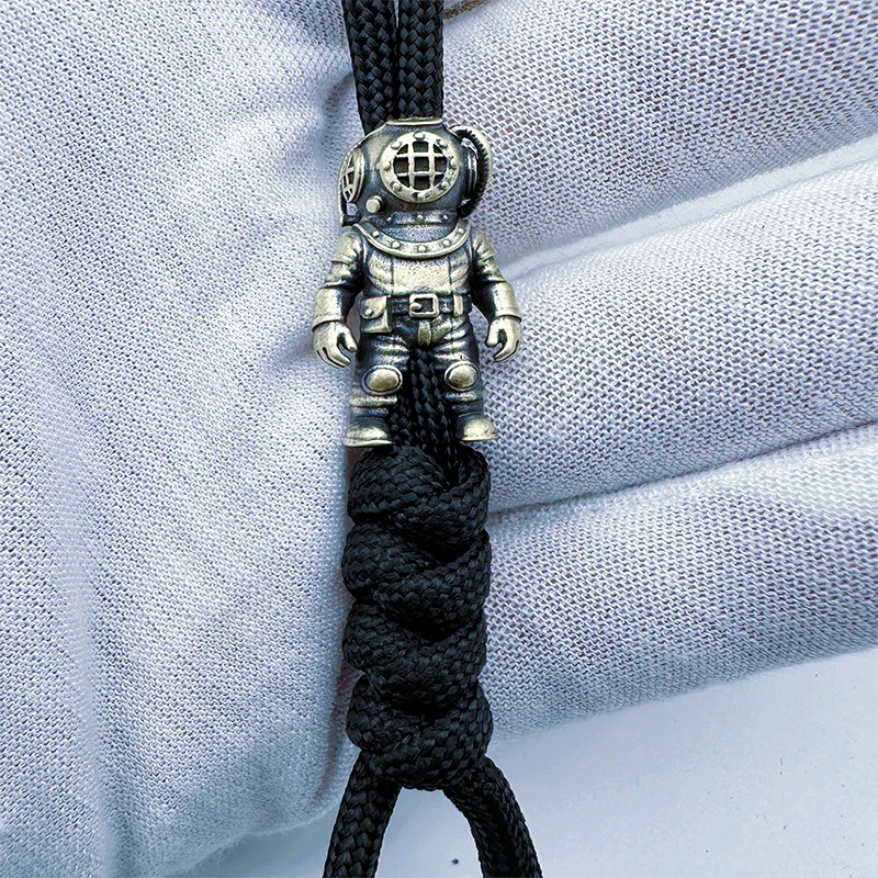 (LA)Hot Diver Figurine Brass Knife Beads EDC DIY  Woven Bracelets Lanyard Pendants Accessories Outdoor Tool Hangings Charms Gift view 5