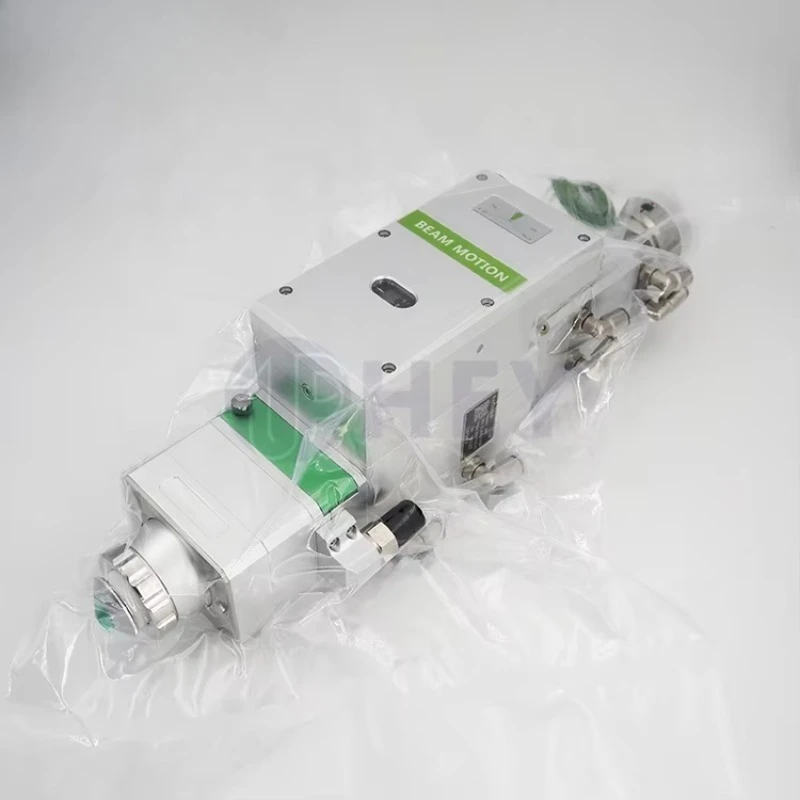 Parti dell'attrezzatura Raytools BM110 3.3KW Testa di taglio in fibra con messa a fuoco automatica per macchina da taglio in fibra