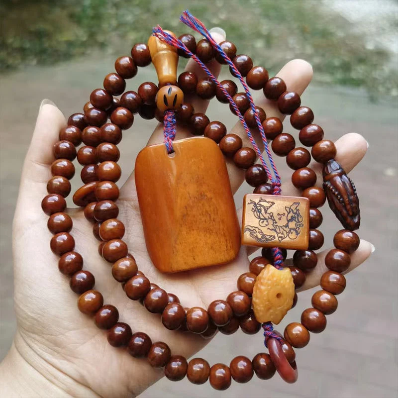 108-bead Buddhist prayer beads, HuiLiu Apple Garden Prajna Paramita Heart Sutra pendant, Wushi plate, embossed dragon pillar pen