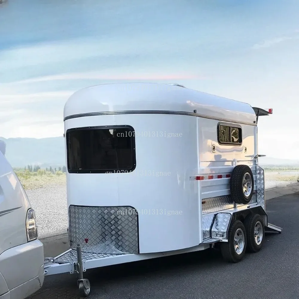 UTV/ATV motorcycle trailer pulling goods trailer double-shaft pet closed box trailer can be licensed.
