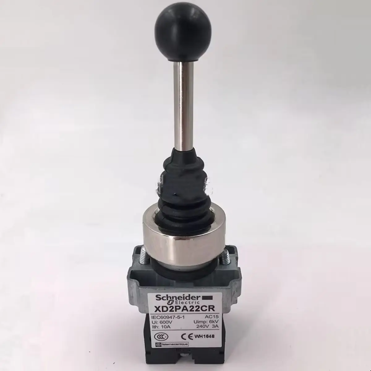

XD2PA22CR 2 NO 2 positions momentary spring return wobble stick-Ø 22 mm - 6 A, 400 V
