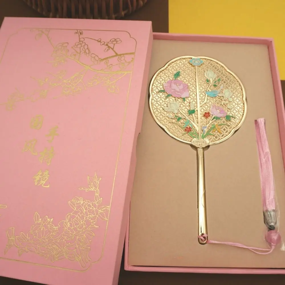 espelho-de-maquiagem-vintage-estilo-chines-com-alca-de-franjas-exquisita-espelho-redondo-com-flores-3d-unissex