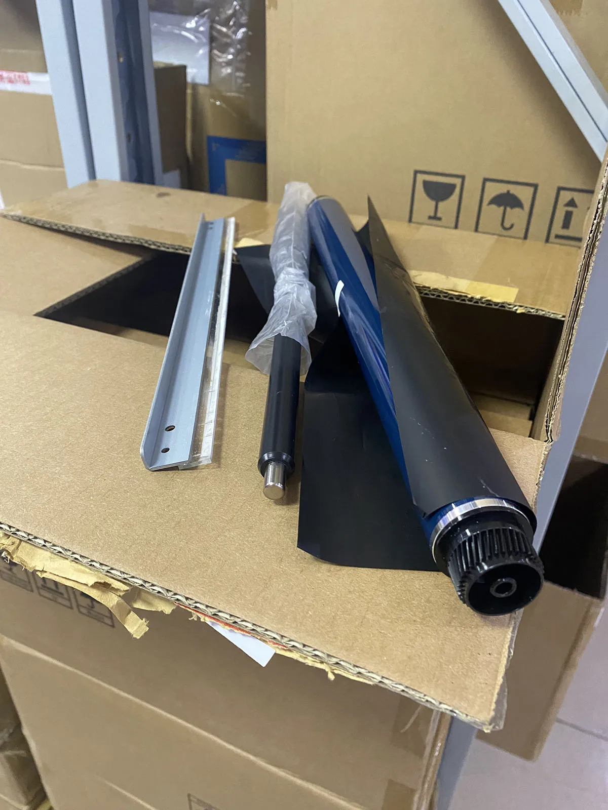 

D869-2221 OPC Drum Cleaning Blade Charge Roller for RICOH MP 2554 2555 3054 3055 3554 3555 4054 4055 5054 5055 6054 6055 SP