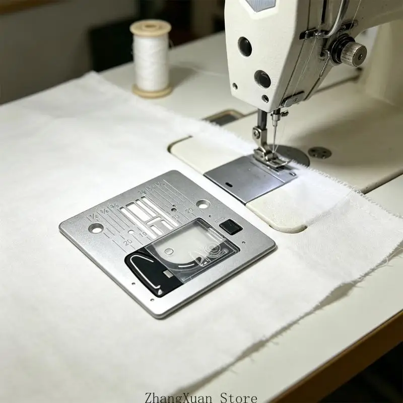 Ersatz der Stichplatte für die Wartung und den Ersatzgebrauch der Nähmaschine 3XUF – Detail 7