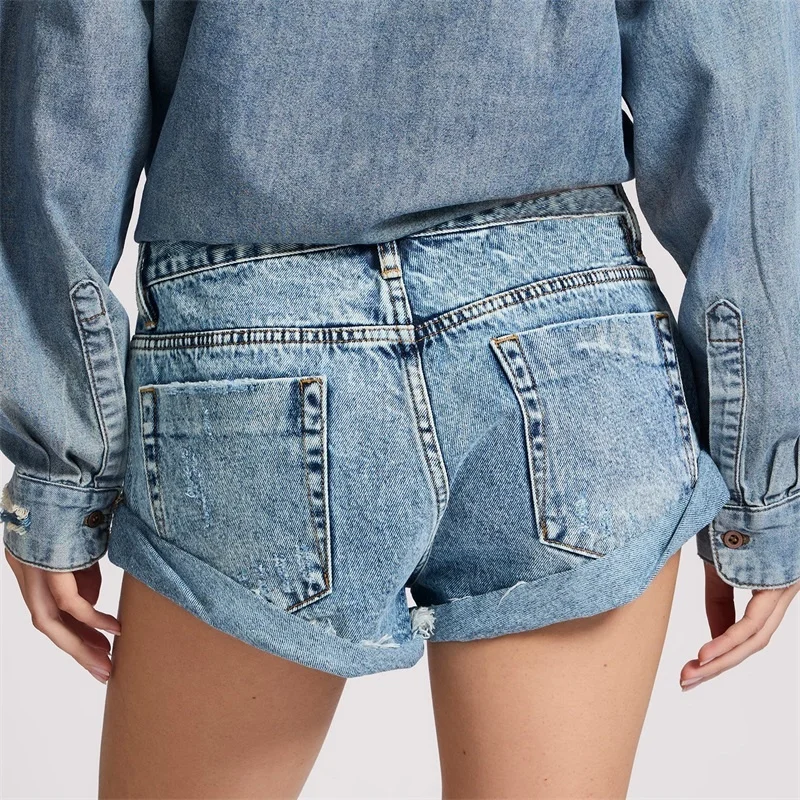 Mulheres cor sólida denim shorts quentes bonito botão para baixo cintura baixa jeans curtos roupa de verão shorts de carga com bolsos