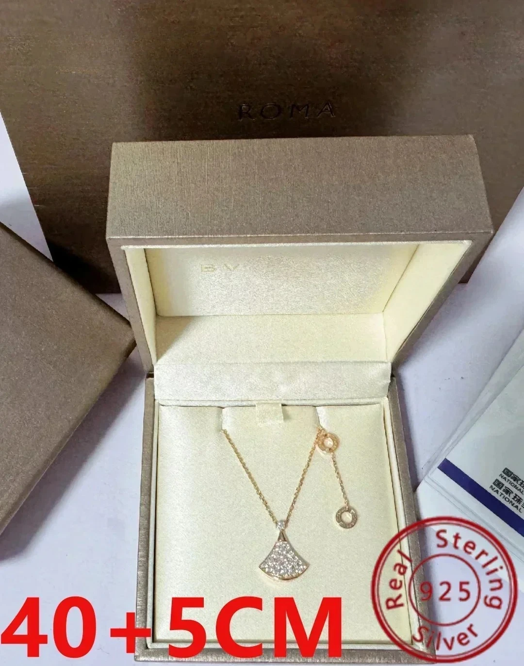 

"Elegant S925 Silver 2024 BV Necklace: Chic, Delicate, & Affordable - The Ultimate Addition To Your Collection"