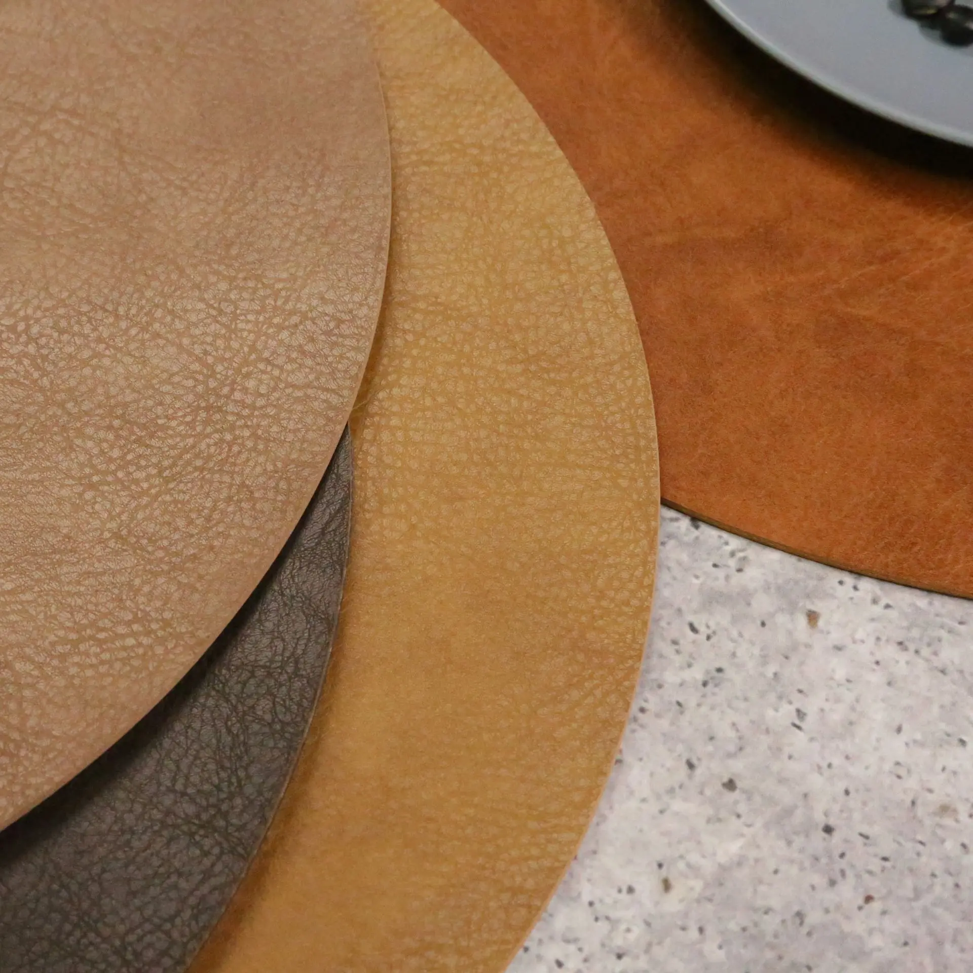 Double-sided Retro Leather Table Mat, Cowhide Grain, Round, Thick, Heat Insulation, Anti-oil, Household, Light, Luxury