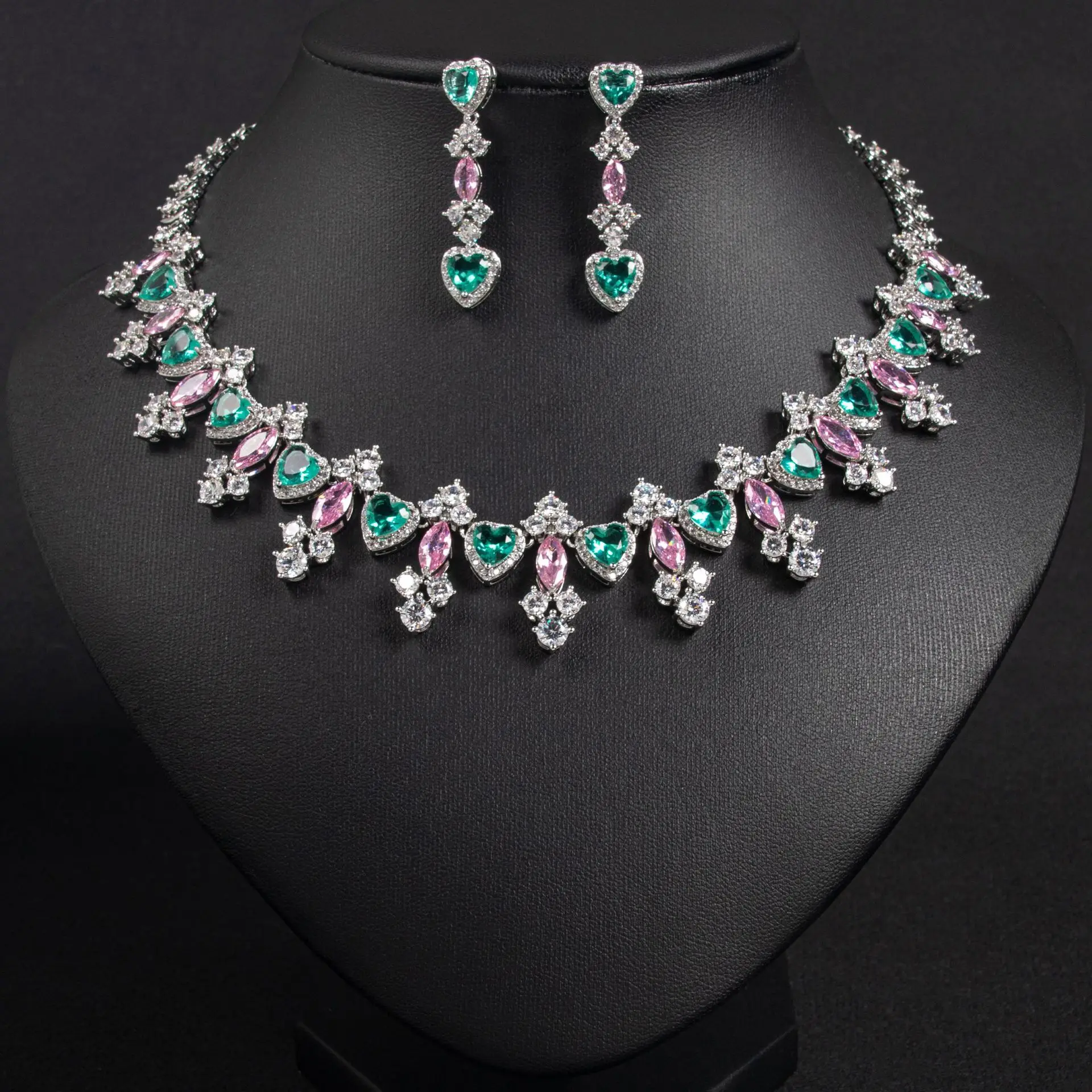 

Luxury Indian Bridal Jewelry Set Women Necklace And Earrings Sets Cubic Zirconia CZ Wedding Necklace Choker Party Prom Jewellery