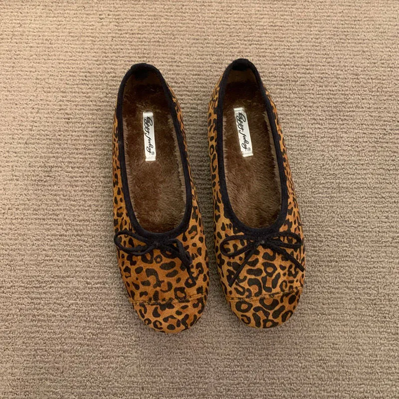 Modische Ballerinas mit runder Spitze für Damen, warme, lässige Damenschuhe, Pelzschuhe für Damen, neues Schuhwerk – Detail 4