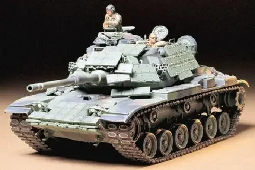 Tamiya 35157 1/35 Model Kit U.S Marine M60A1 Main Battle Tank w/Reactive Armor