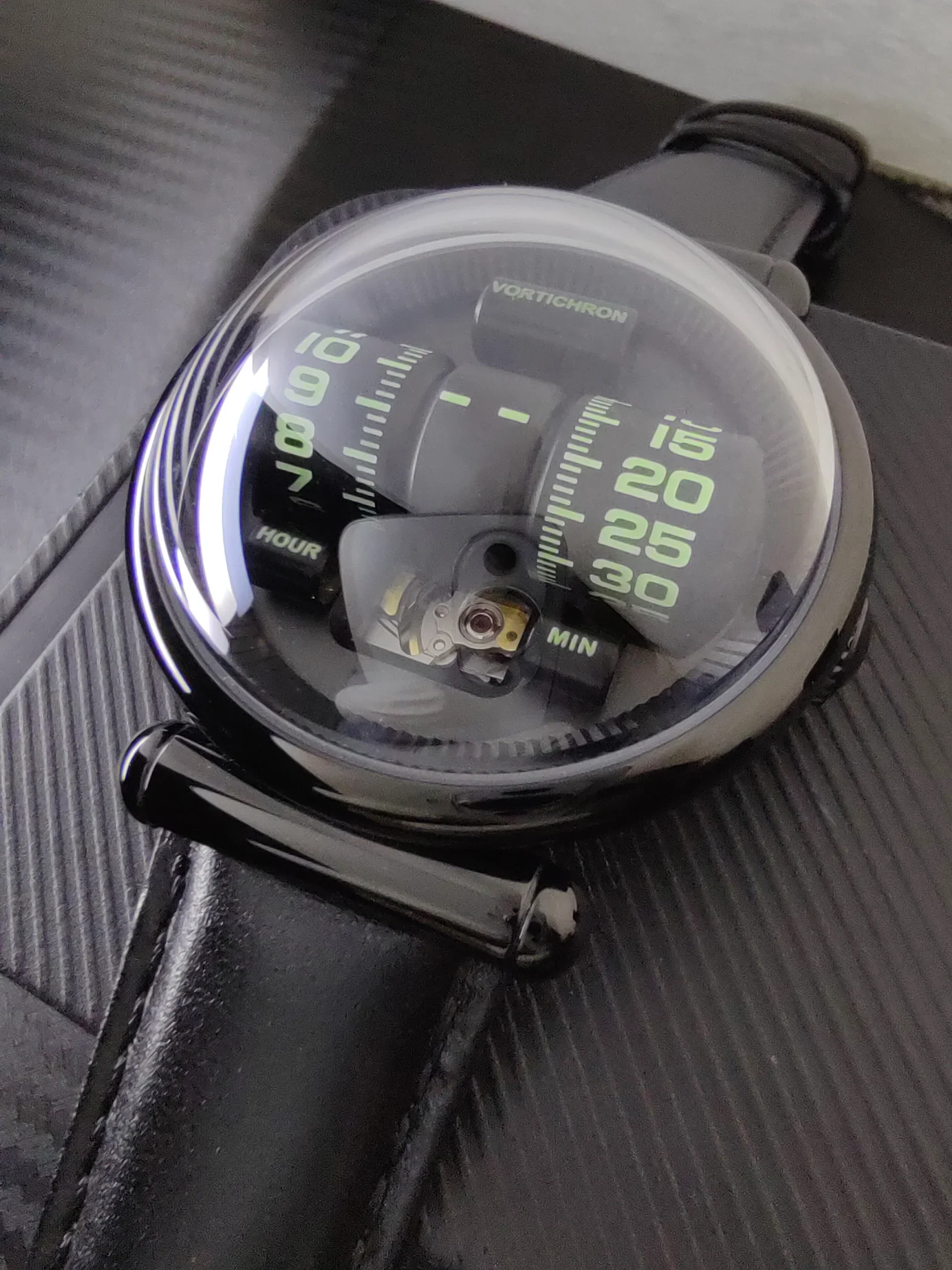 Magic City Watch Store Roller Watch UFO Trend Watch, Mechanical Watch Automatic Super Luminous Sapphire