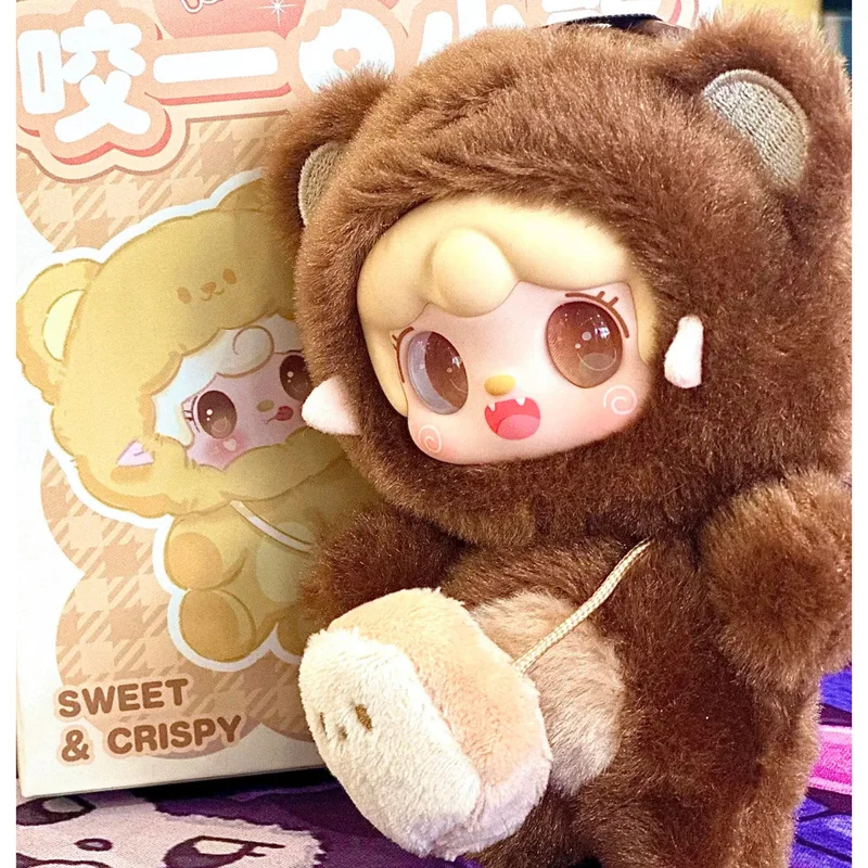 

Yooki 4-го поколения слепая коробка Take A Bit Small Bear Series плюшевые игрушки изысканная кукла брелок рюкзак кулон Mystery Box подарок
