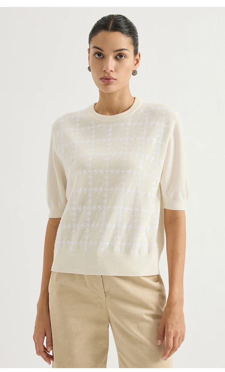 BD4621791 Damen Pullover aus 100% Kaschmir mit kurzen Ärmeln, Rundhalsausschnitt, durchgehend mit Pailletten, durchbrochener Schulterbereich, Bürokleidung für den frühen Herbst. – Detail 3