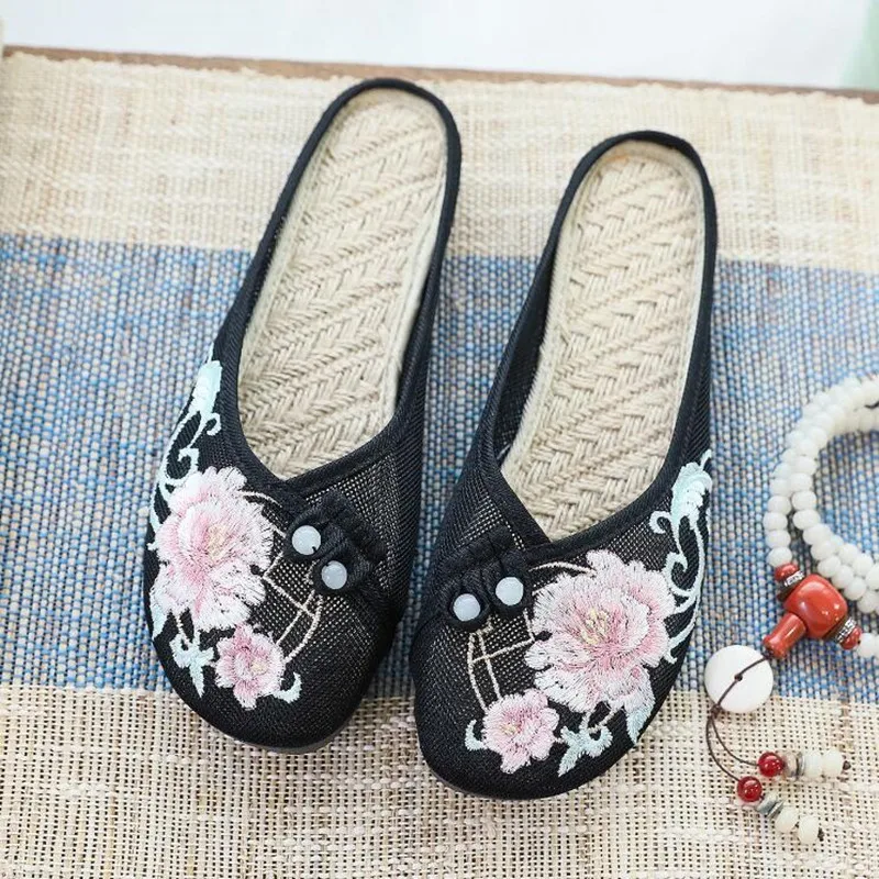 Air Mesh Vintage Summer Slippers for Female Flat Heeled Ethnic Embroidered Women Mules Casual Dress Shoe Ladies Round Toe Slides