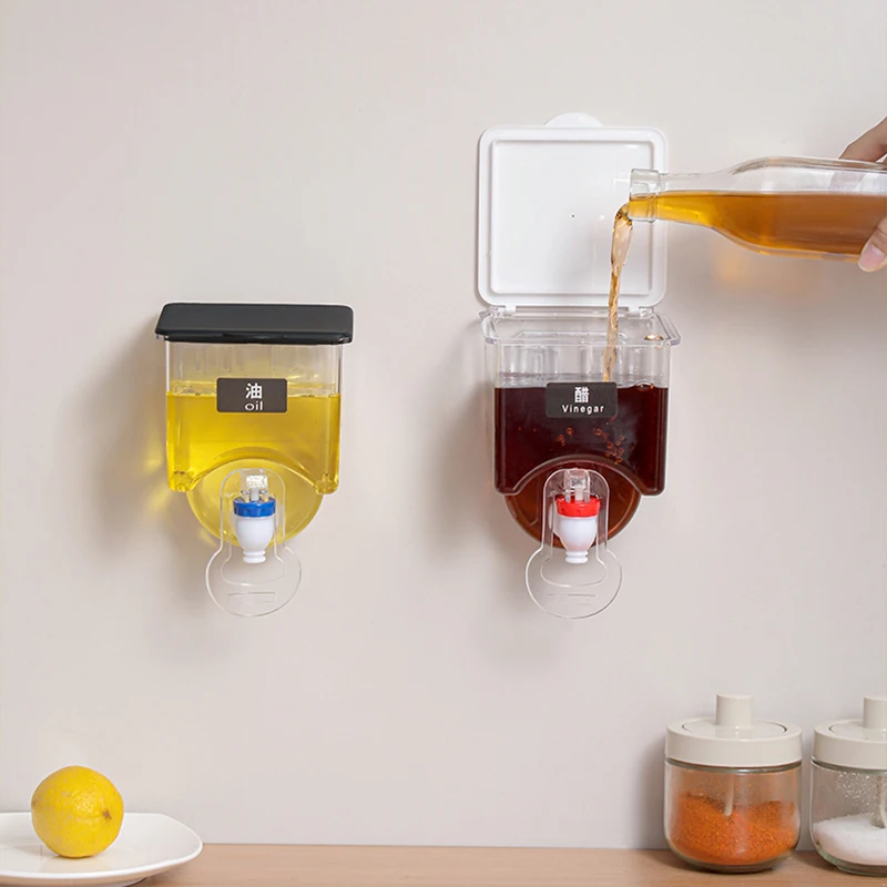 

Kitchen Wall Mounted Storage Liquid Seasoning Tank Automatic Seasoning Bottles Oil Bottle Vinegar Dispenser Storage Containers