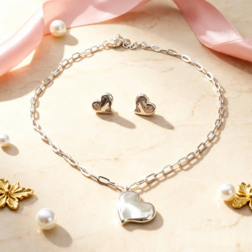 2026 Spanish Trendy Ins Style Gold Silver Heart shaped Earrings Necklace Jewelry Two Piece Set Party Gift