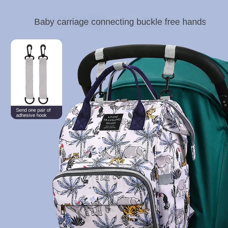 Fashionable and Spacious Diaper Bag for Chic Moms Multifunctional Baby Bag for Travel and Outings