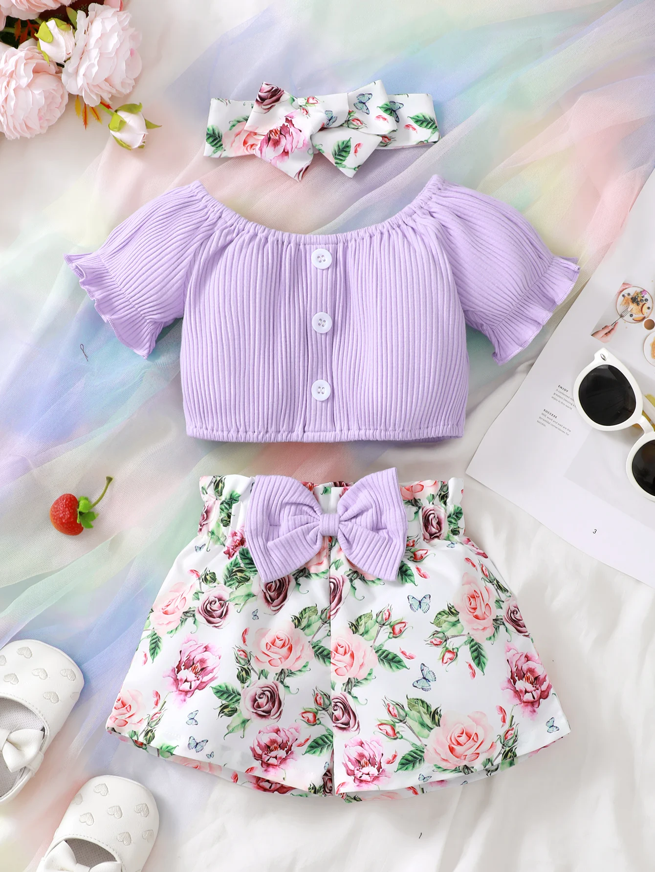 0-2 Year Old Newborn Girl Summer Casual Three Piece Set With Headband Top And Printed Shorts Set